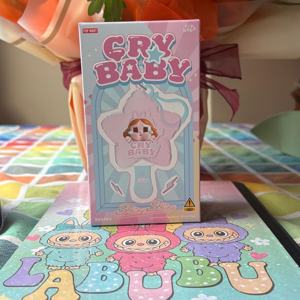 🌟 POP MART CRYBABY SHINY SHINY SERIES LUMINOUS PENDANT BLIND BOX 🌟 NWT 🌟